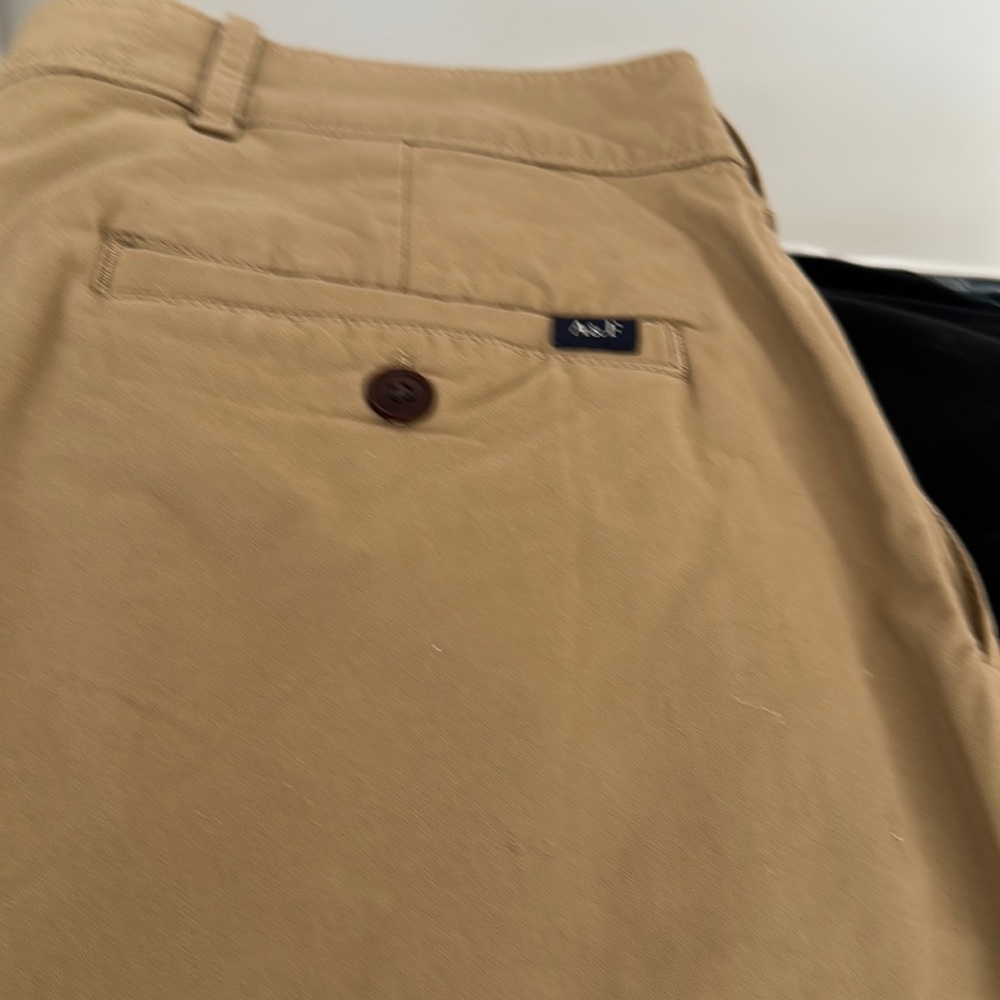Abercrombie khaki